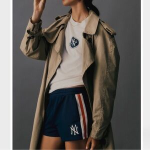 Sporty & Rich x yankee Navy Shorts with Red and White striped